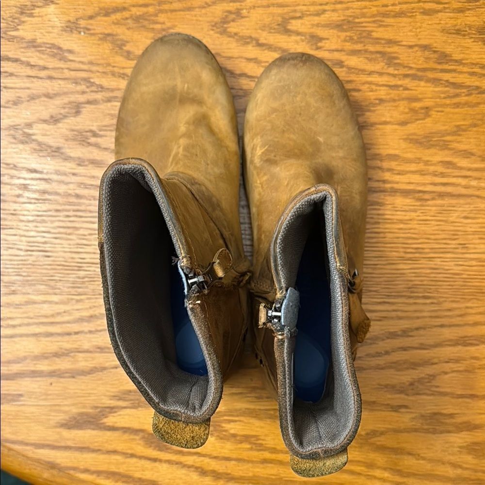 Eddie Bauer boots - Picture 3 of 5